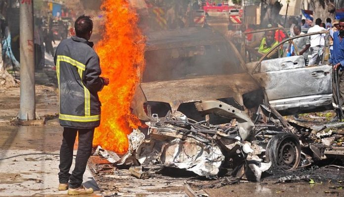 Estalla coche bomba cerca de estadio en Afganistán