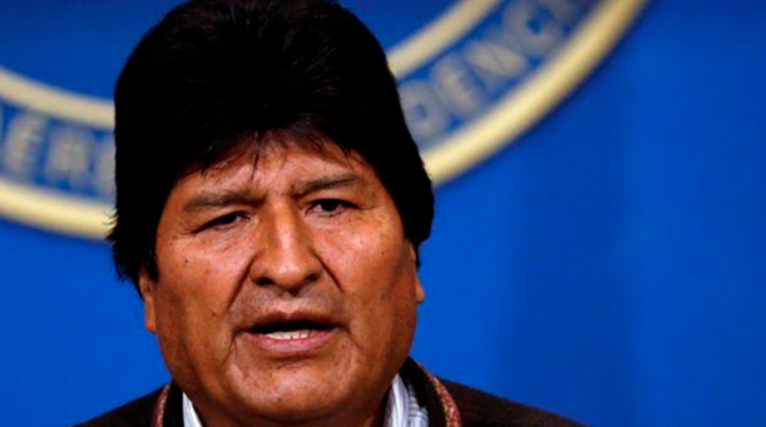 Evo Morales acepta oferta de asilo en México