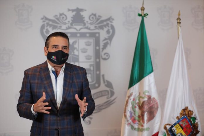 Silvano insiste en vender bienes del Pueblo Michoacano