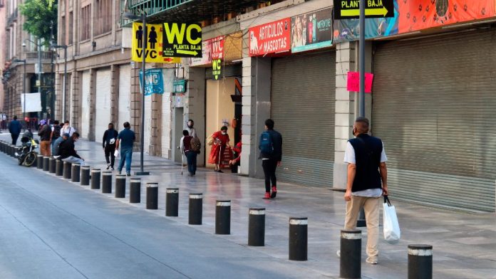 Con más de 10 millones de nuevos pobres, México termina 2020 con la crisis económica más severa en 100 años