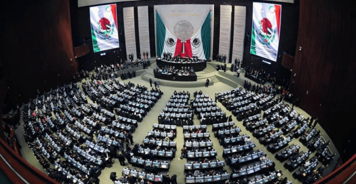 Aprueban reforma energética de López Obrador