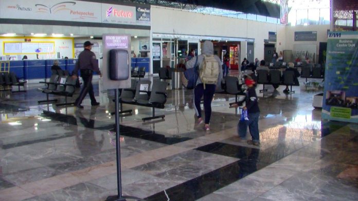no se han tenido cambios en cuanto a los horarios y capacidad de usuarios dentro de la terminal a como se viene haciendo desde el inicio de la contingencia