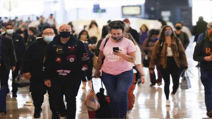 La variante ómicron llega al continente detectan los primeros casos