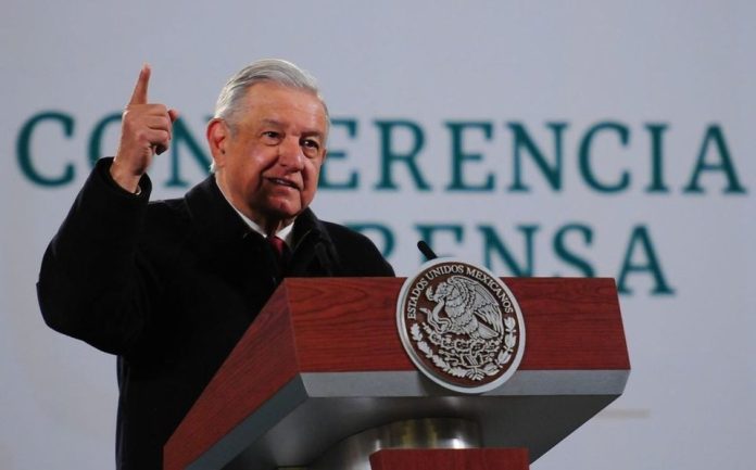 AMLO quiere una red social hecha en México