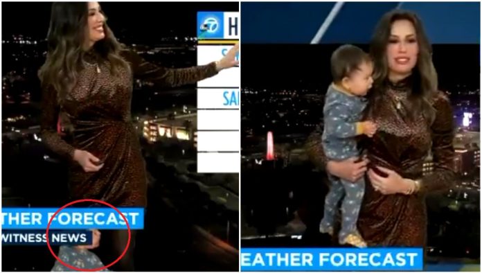 ¡Tierna interrupción! Conductora es sorprendida por su bebé en pleno programa en vivo