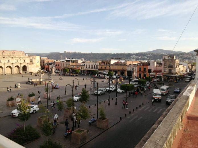 Morelia con el mayor número de contagios por Covid-19 en 24 horas, y ¡Ya abrió plazas públicas!