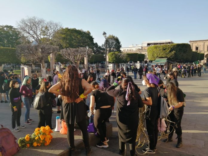 Feministas preparan marcha para el 3 de Noviembre 