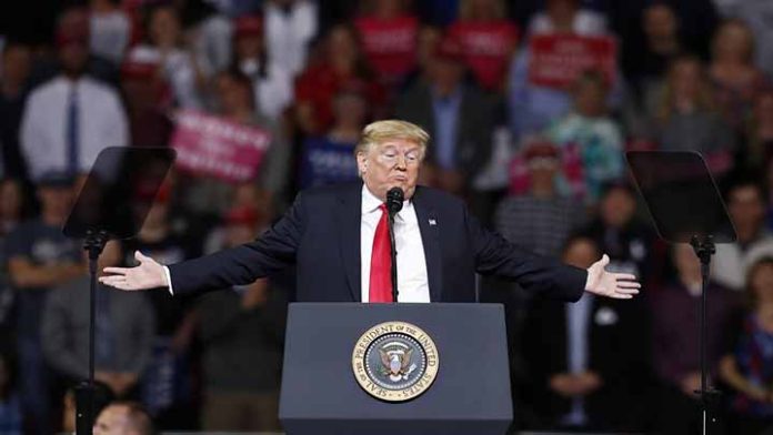 Con minoría de votos Trump es declarado inocente en segundo juicio Político
