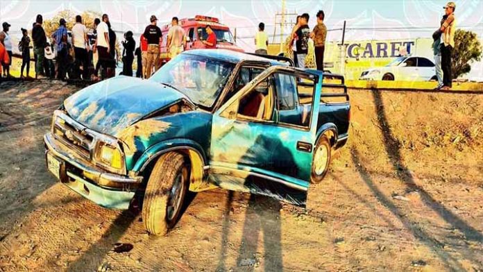 Cuatro heridos deja choque de camionetas en Nueva Italia