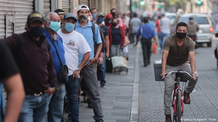 3 mil 821 nuevos contagios en las últimas 24 horas en México 3 mil 821 nuevos contagios en las últimas 24 horas en México