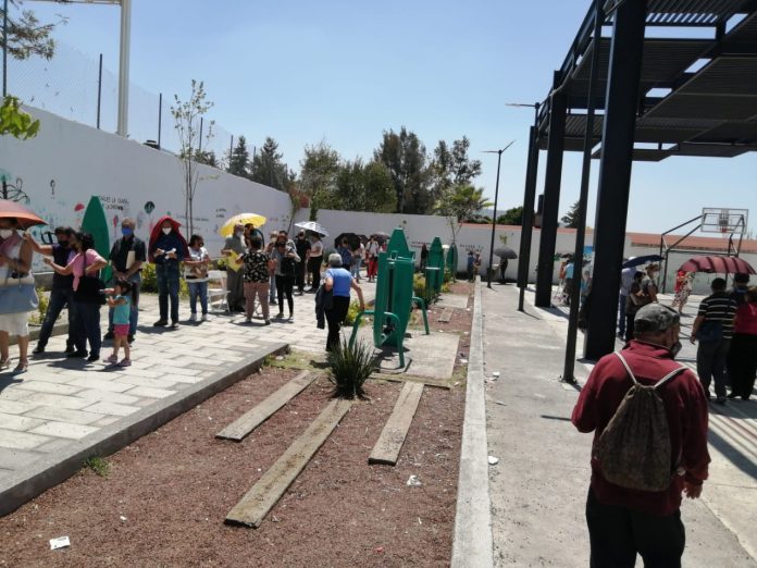 Se reanuda la vacunación contra Covid-19 el próximo lunes