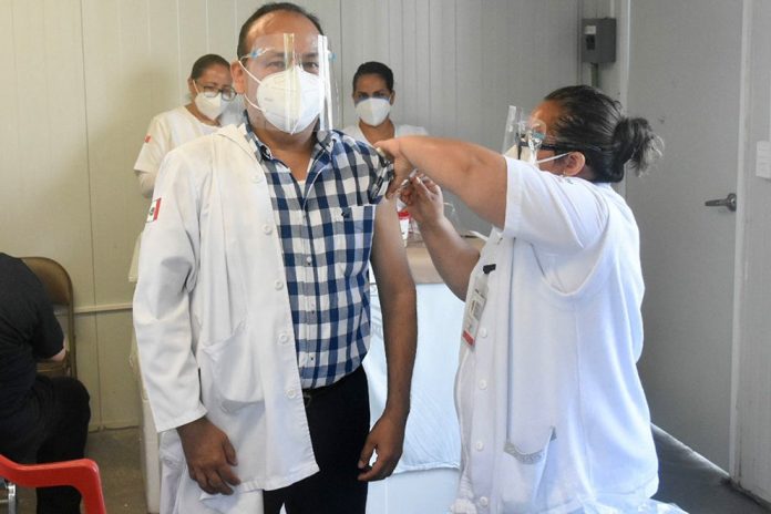 Autoridades afinan últimos detalles para aplicación de vacuna contra Covid-19, en Morelia siete centros de aplicación Autoridades afinan últimos detalles para aplicación de vacuna contra Covid-19, en Morelia siete centros de aplicación