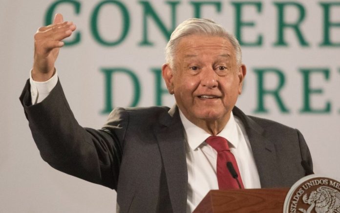 Dice AMLO que a medio año estarán vacunados 500 millones de mexicanos