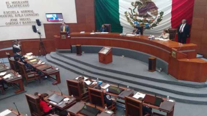 Congreso recibe Informe de la Fiscalía Especializada en Combate a la Corrupción