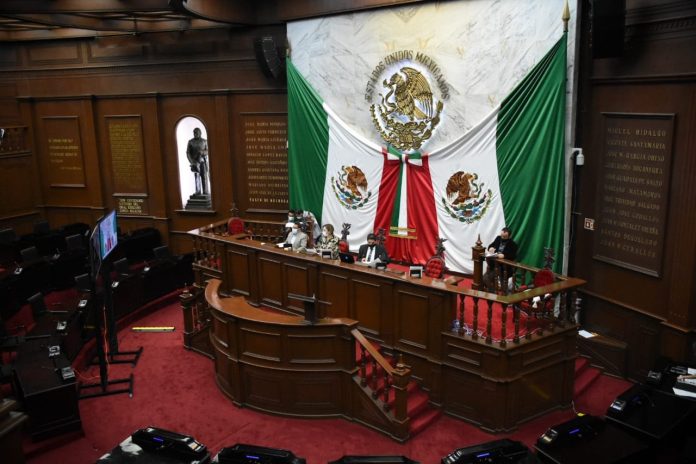 Aplican diputados examen de conocimientos a aspirantes a Auditor Especial de Normatividad