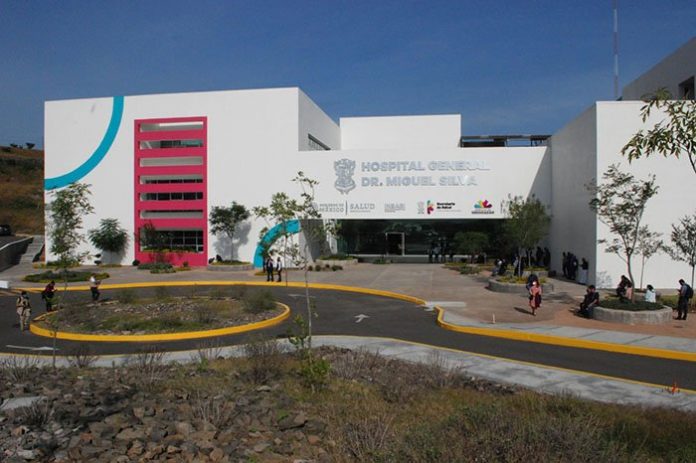 Secretaría de Salud, denuncia ante la FGE extorsión por falsa venta de plazas laborales