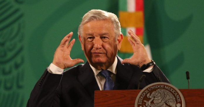 Autodefensas no deben existir, tienen que confiar en las autoridades: dice AMLO