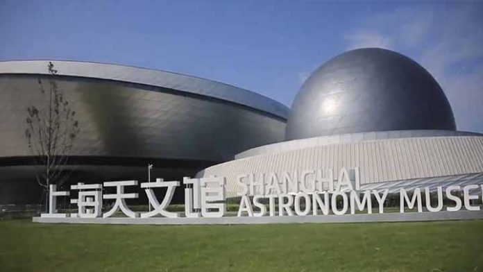 ¡Se lucen! En China inauguran el planetario más grande del mundo