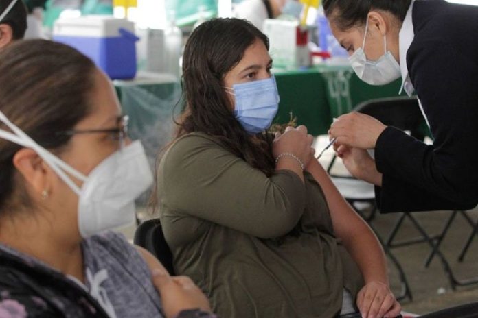 Seis mil 494 jóvenes de 18 a 29 años de edad ya fueron inmunizados contra Covid-19 Seis mil 494 jóvenes de 18 a 29 años de edad ya fueron inmunizados contra Covid-19