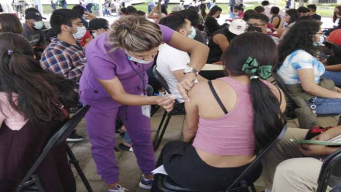 En Michoacán se han aplicado más de un millón de dosis anti COVID-19 a población de 18 a 29 años En Michoacán se han aplicado más de un millón de dosis anti COVID-19 a población de 18 a 29 años