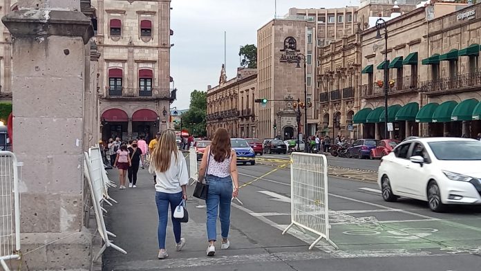 En Morelia reiteran cancelación de eventos masivos 15 y 16 de septiembre, a pesar de bandera amarilla