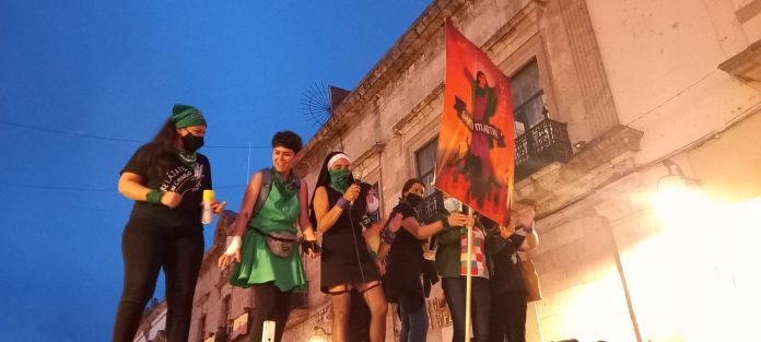Santa Martha Abortera: Feministas crean santa y le rezan