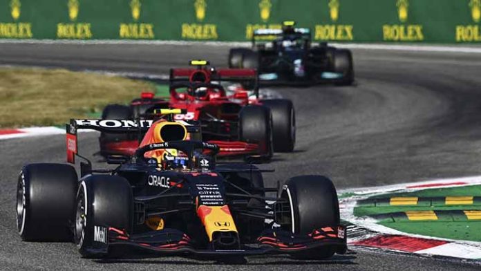 Checo Pérez finaliza quinto en el GP de Italia