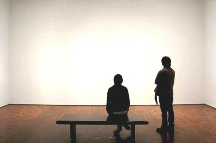 Crean-arte-invisible-para-que-la-gente-lo-imagine-e-incluso-se-vende-por-360-mil-pesos-1