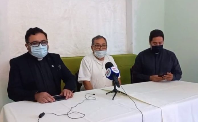 sacerdote-monclova-aborto