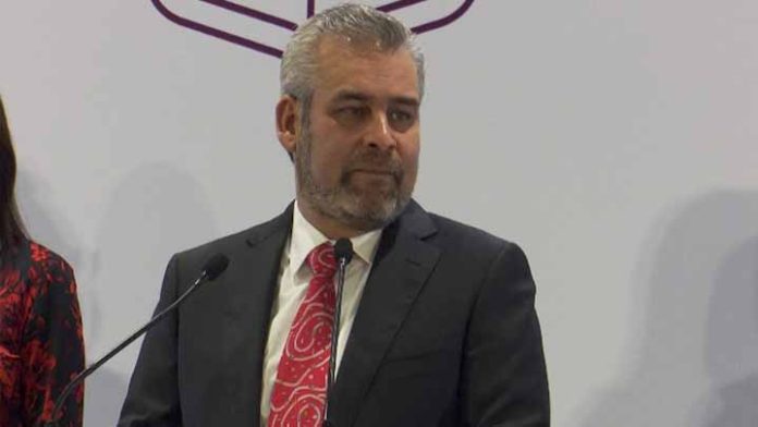 Federalización de la nómina en 6 meses por FoneMich, aseguró el gobernador