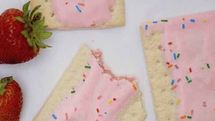 Mujer pide 5 millones de dólares porque su galleta tenía menos crema que en el empaque