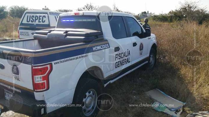 Abandonan cadáver baleado en la tenencia de Ario de Rayón