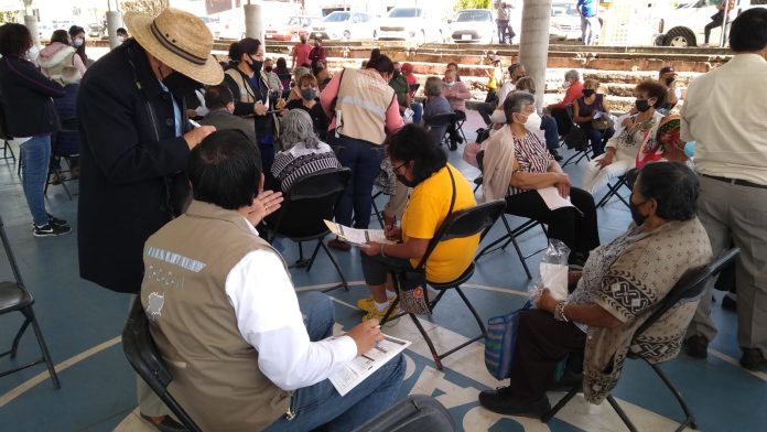 Hoy se vacunaron mil 100 adultos mayores de 60 años en Morelia