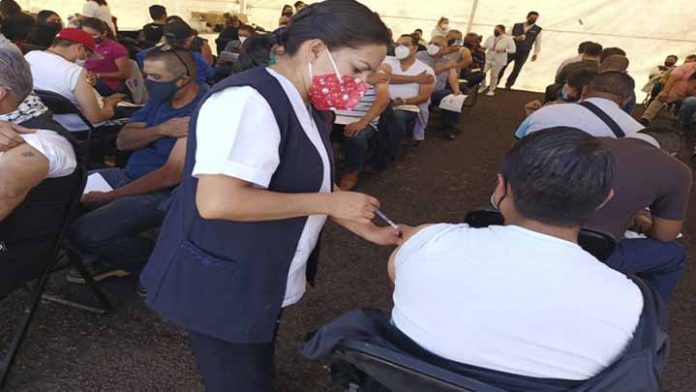 Casi 69 mil Trabajadores de la Educación han sido vacunados