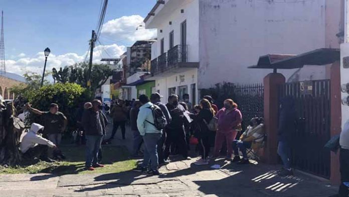 No se dieron fichas en el módulo de acueducto para el pago de placas