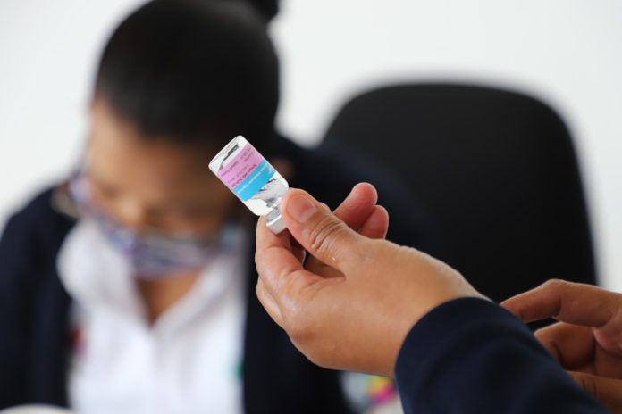 Mañana 2 módulos para vacunación de refuerzo a personas de 40 a 59 años de edad