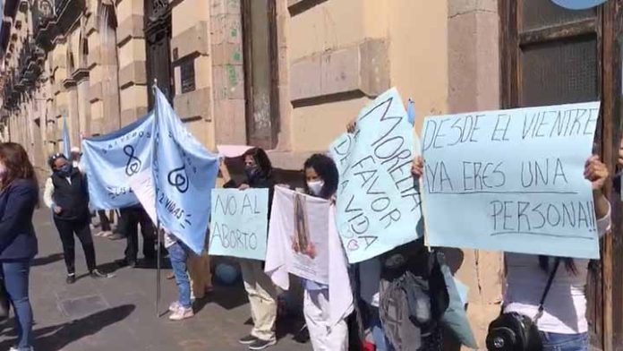 “Las mujeres michoacanas y mexicanas no necesitamos aborto”: asociaciones provida realizaron manifestación
