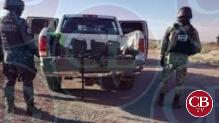 Aseguran más de 600 dosis de droga en un auto abandonado