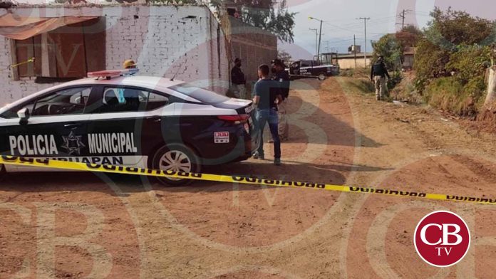El hombre sin vida que fue abandonado envuelto en una cobija y en avanzado estado de putrefacción, en un canal de aguas negras