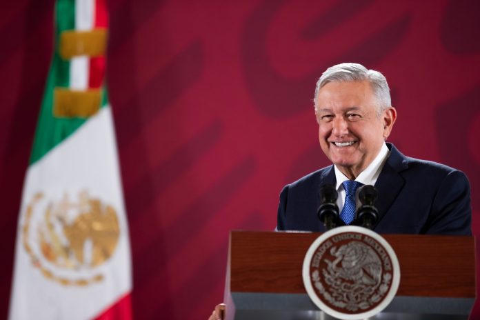 AMLO dará a conocer compromisos climáticos, tras conversación con Kerry