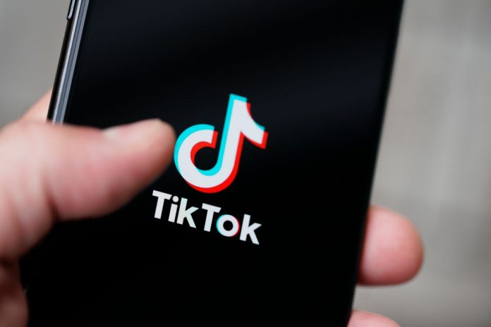 Trend de TikTok provoca la muerte de siete niños