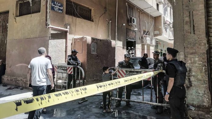 En Egipto, un incendio en Iglesia deja más de 40 muertos