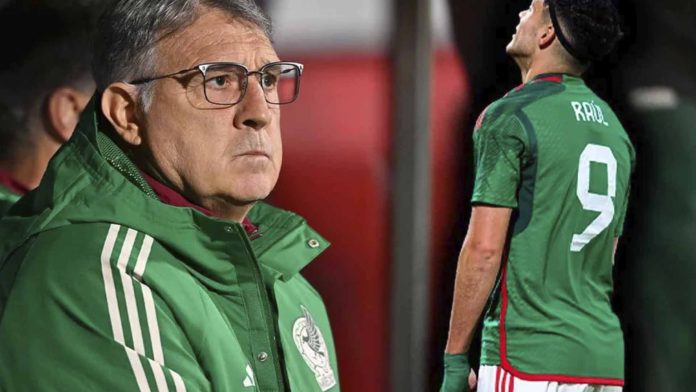Tata Martino confirma que Raúl Jiménez no será titular contra Polonia