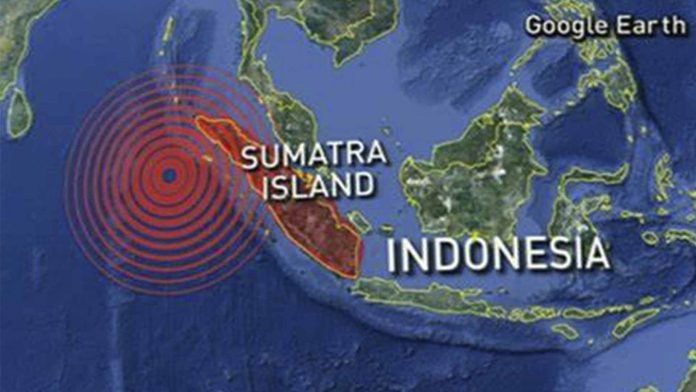 Alerta de tsunami en Indonesia tras sismo de magnitud 7.9