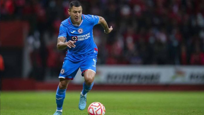 Cata Domínguez regresa como titular del Cruz Azul tras ‘narcofiesta’