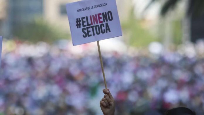 Convocatoria de la marcha a favor del INE se extiende a más de 100 ciudades