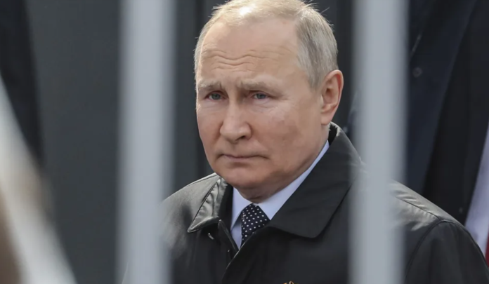 Corte Penal Internacional emite orden de arresto contra Vladimir Putin