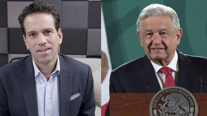 AMLO acusa a Carlos Loret de beneficiarse con venta de medicamentos