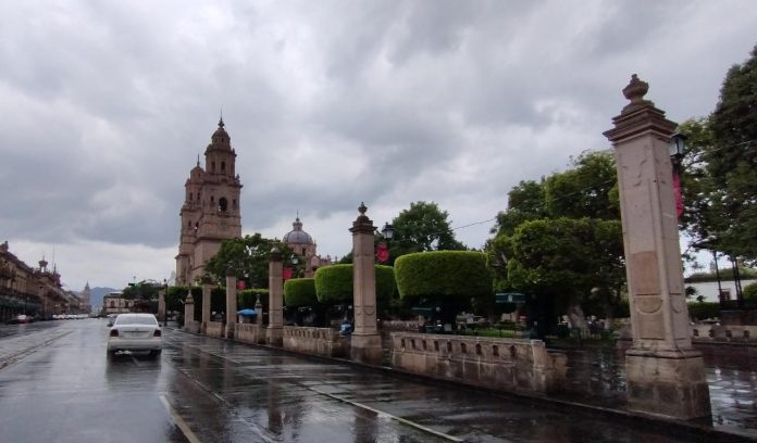 Fenómenos naturales azotarán al estado de Michoacán