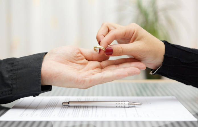 Aumenta el numero de divorcios México